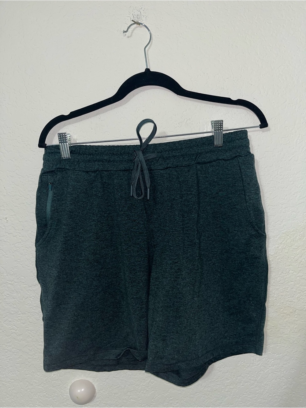 Quince Hunter green shorts